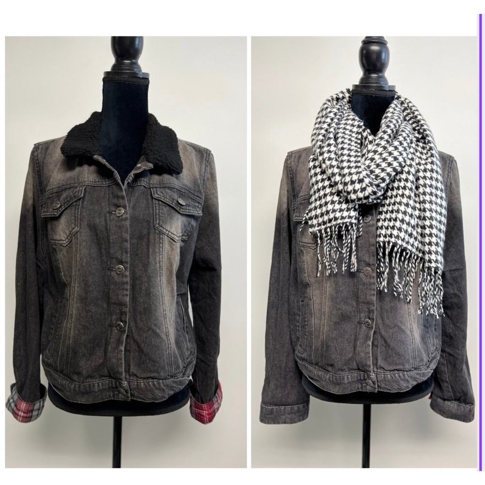 Y2K L.E.i Black Distressed Jean Denim Jacket Faux Fur Collar XXL 2XL Edgy Grunge